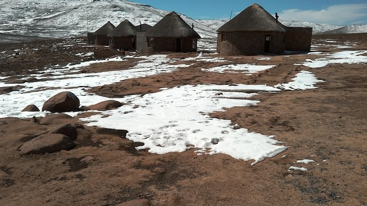 Sani Stone Lodge Mokhotlong Exterior foto