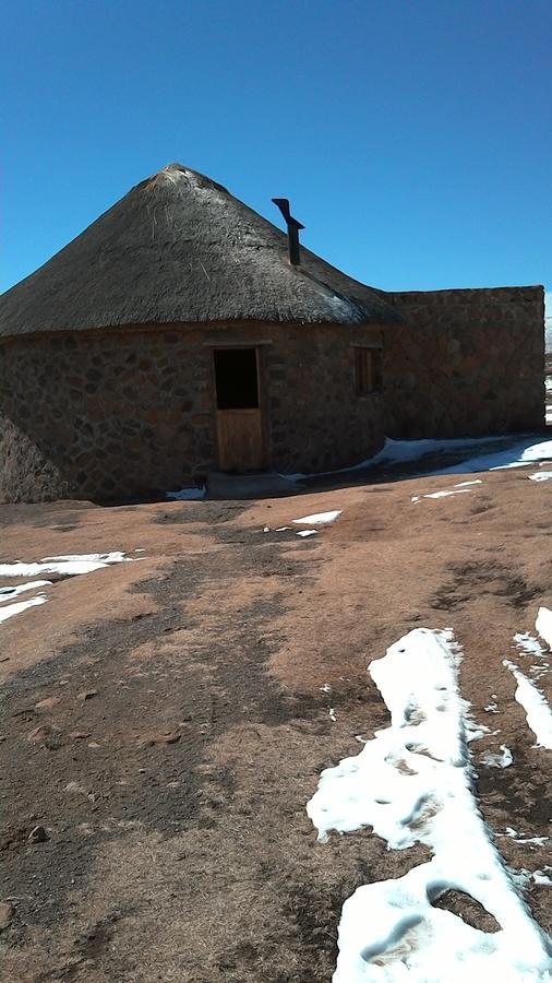 Sani Stone Lodge Mokhotlong Exterior foto